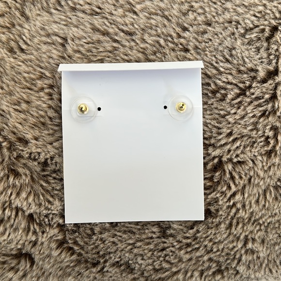 Kendra Scott Gold Feather Weight Earrings - Picture 3 of 3